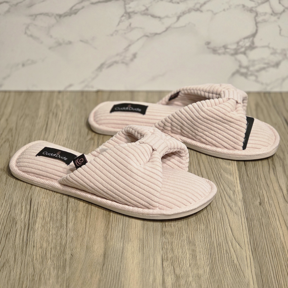 Cuddl Duds Soft Pink Slippers